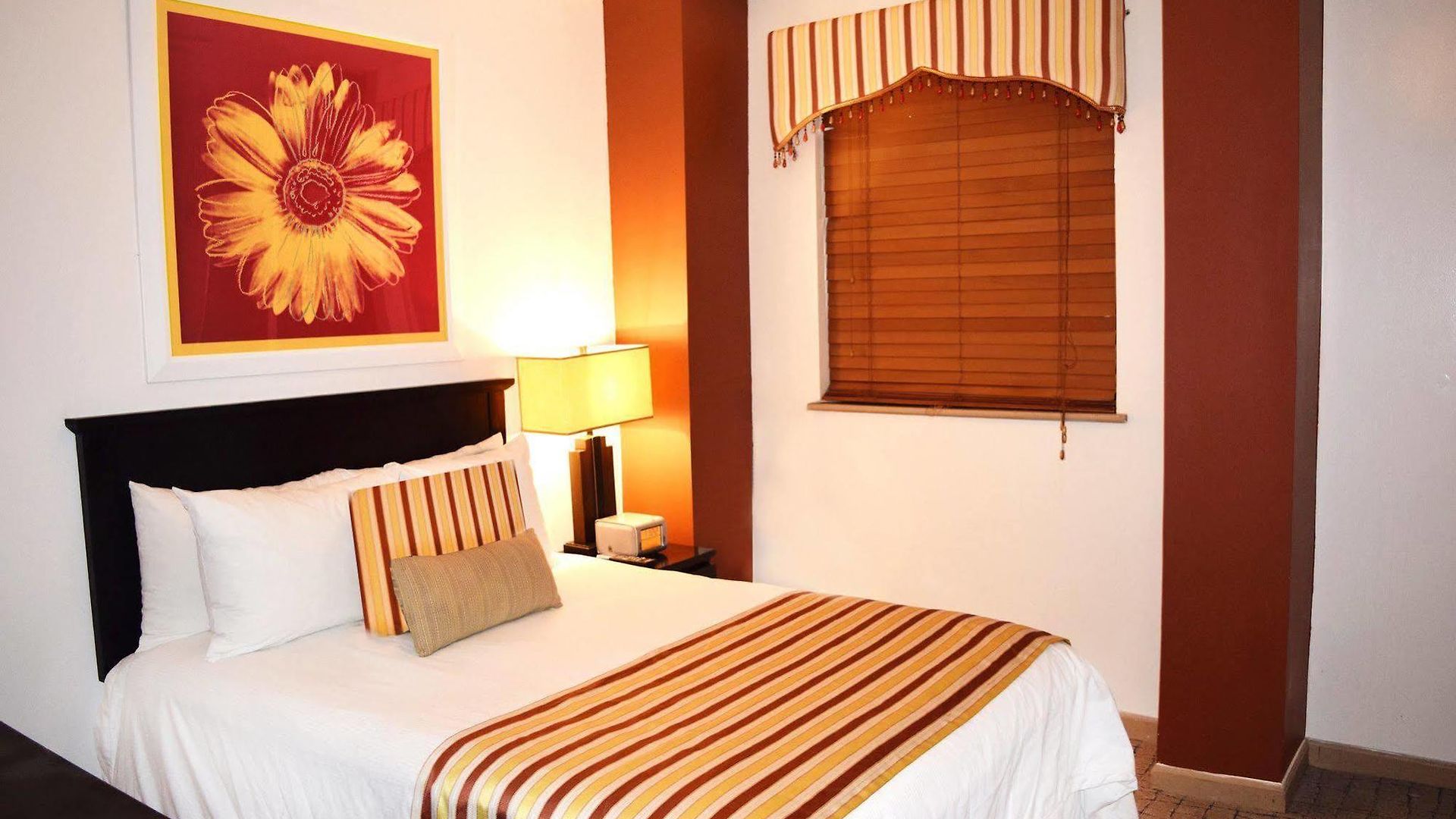 Hostel Royal Park