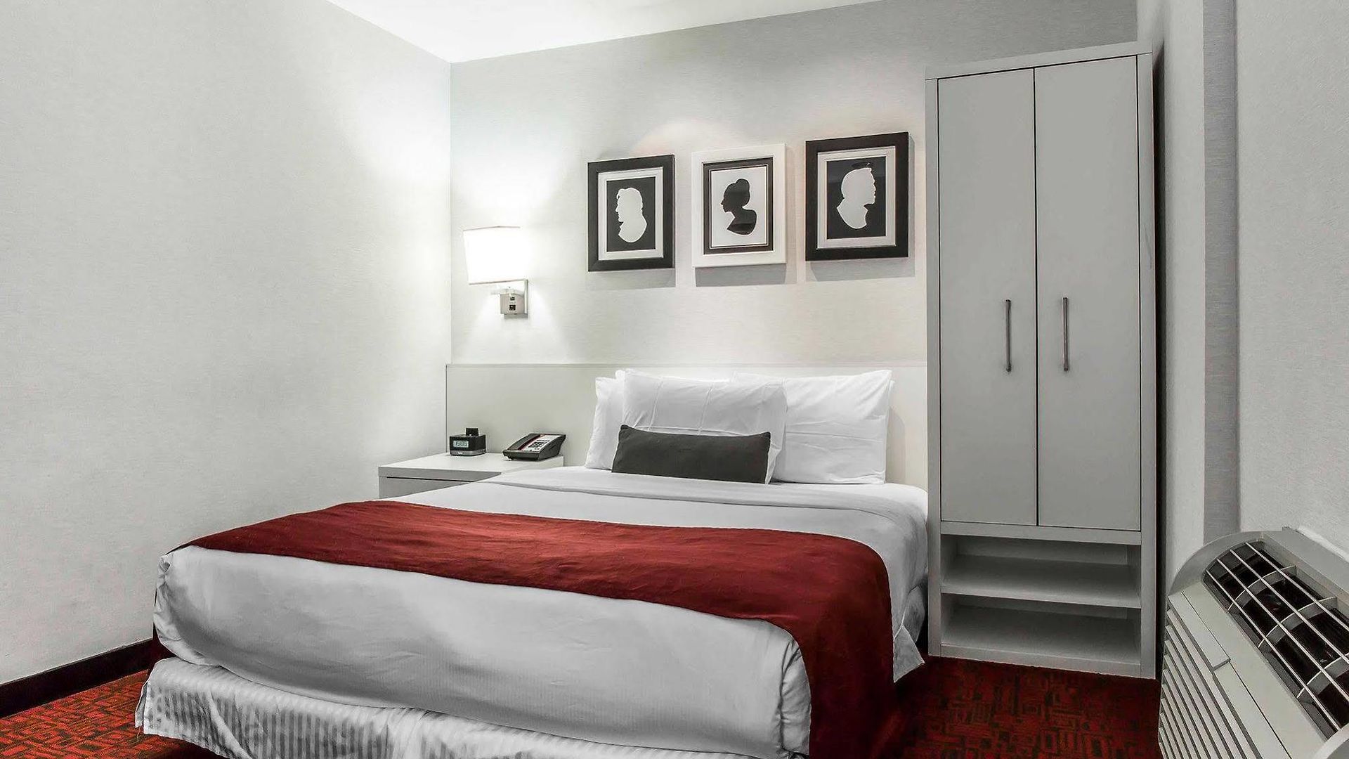 Solita Soho 3*