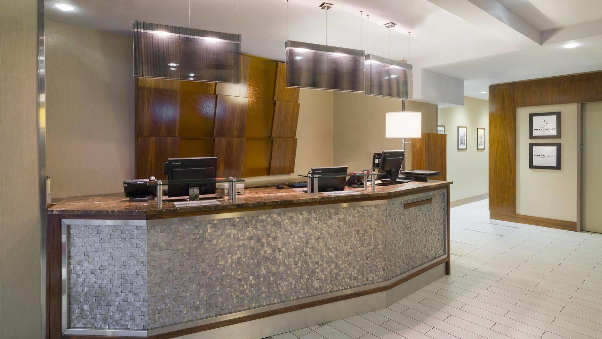Hampton Madison Square Garden 3*
