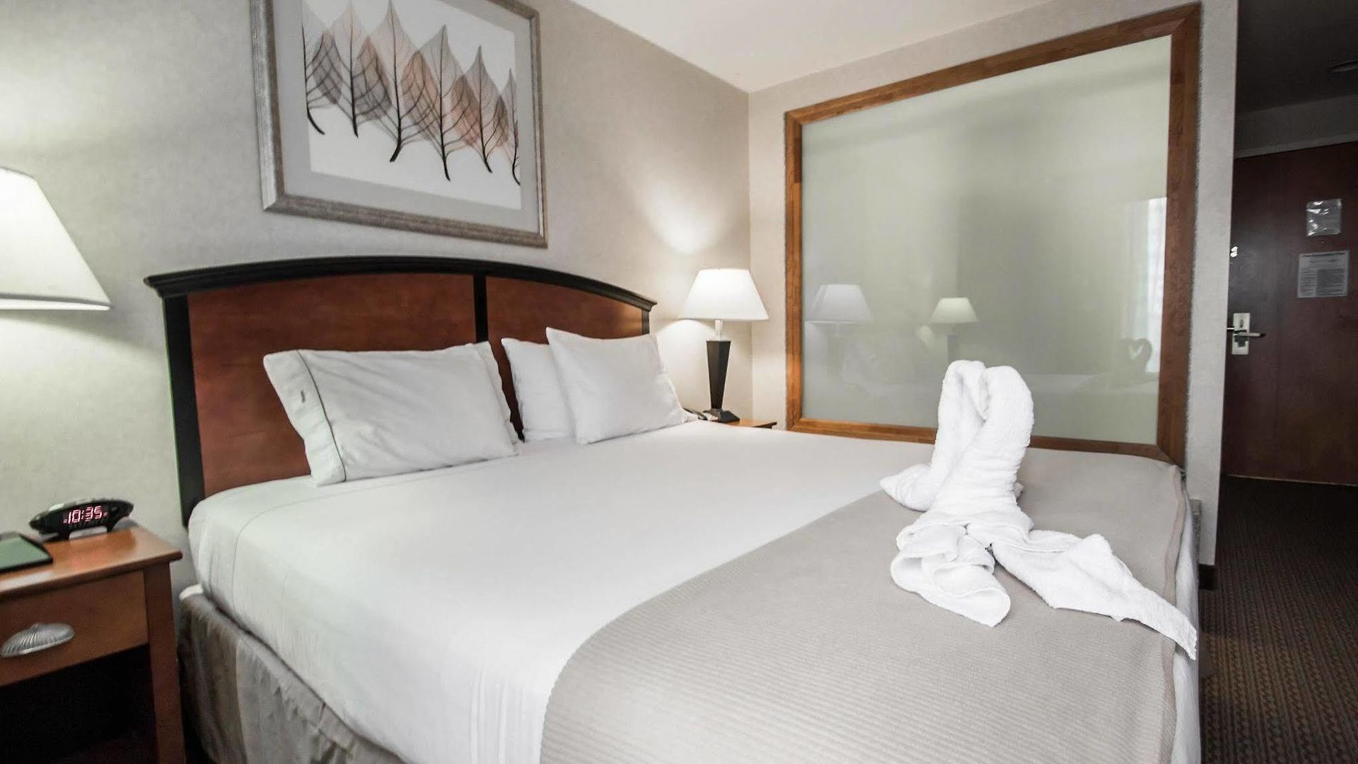 Hotel Red Lion And Brooklyn New York