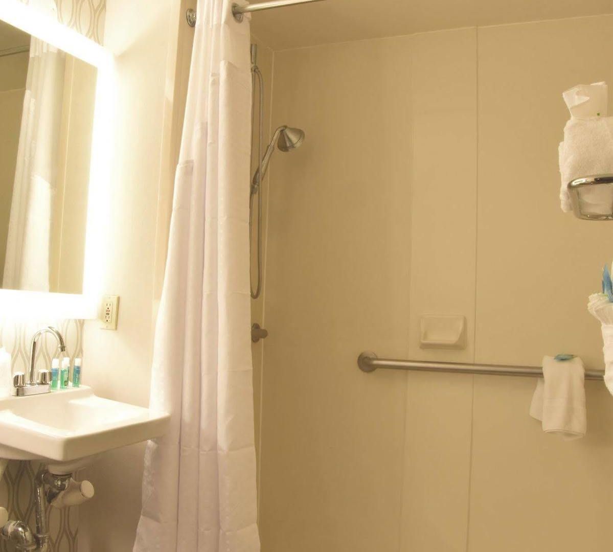 Express Brooklyn By Ihg