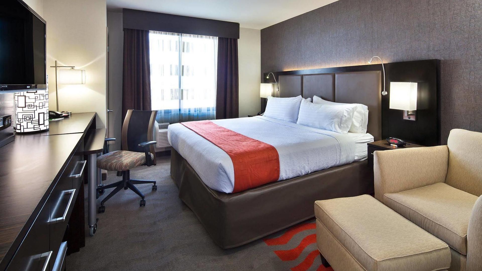 Hotel Fairfield & By Marriott Staten Island New York