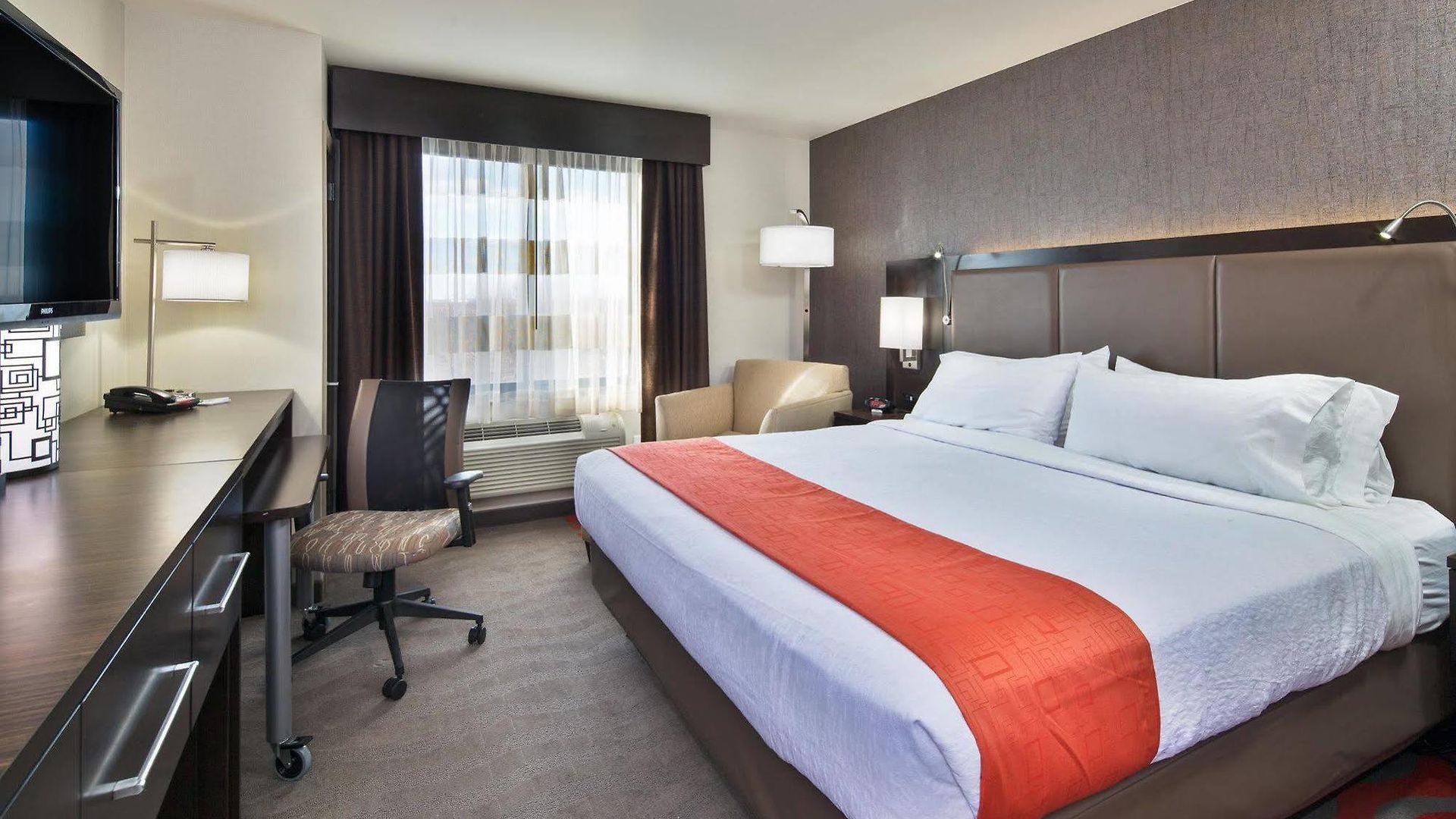 Fairfield & By Marriott Staten Island 3*