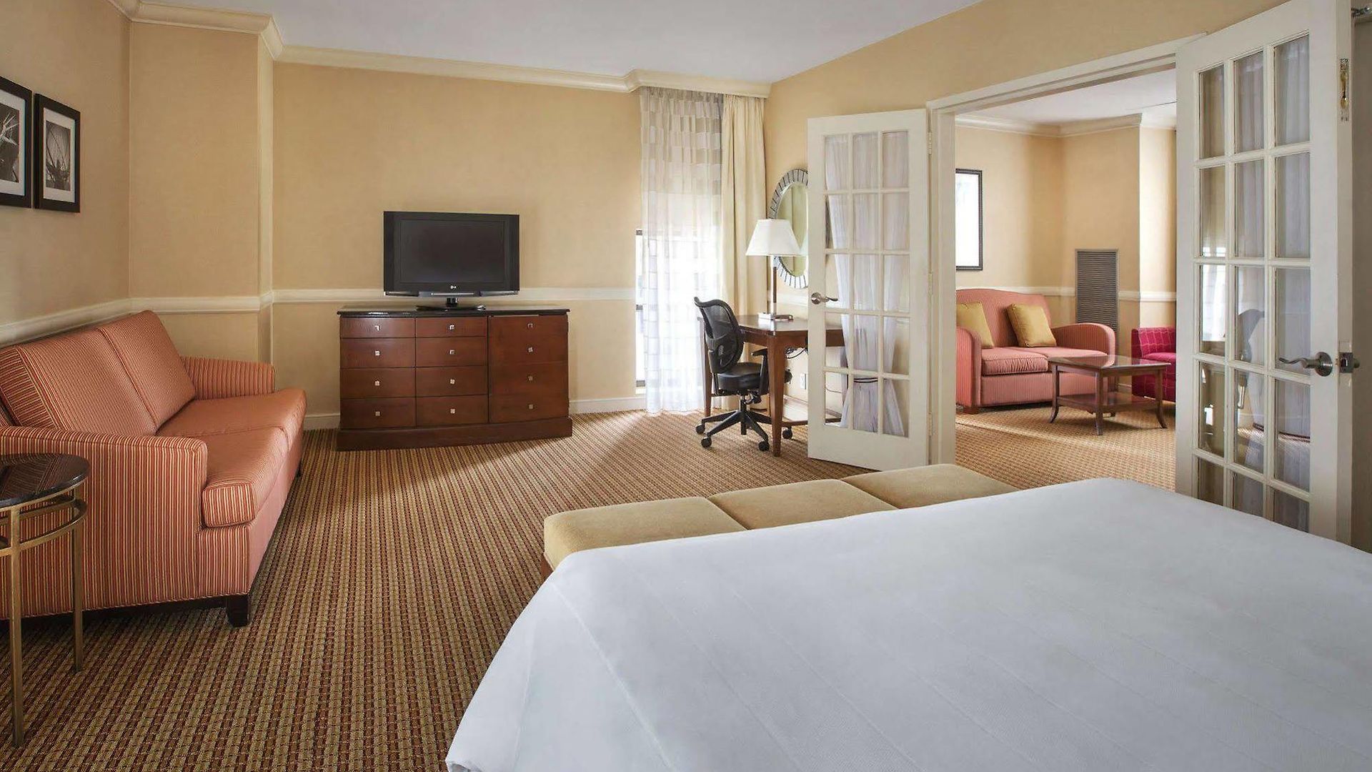 Hotel Marriott East Side