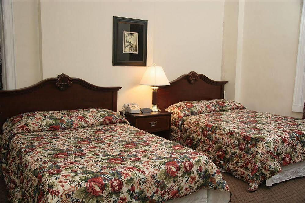 Imperial Court 2*