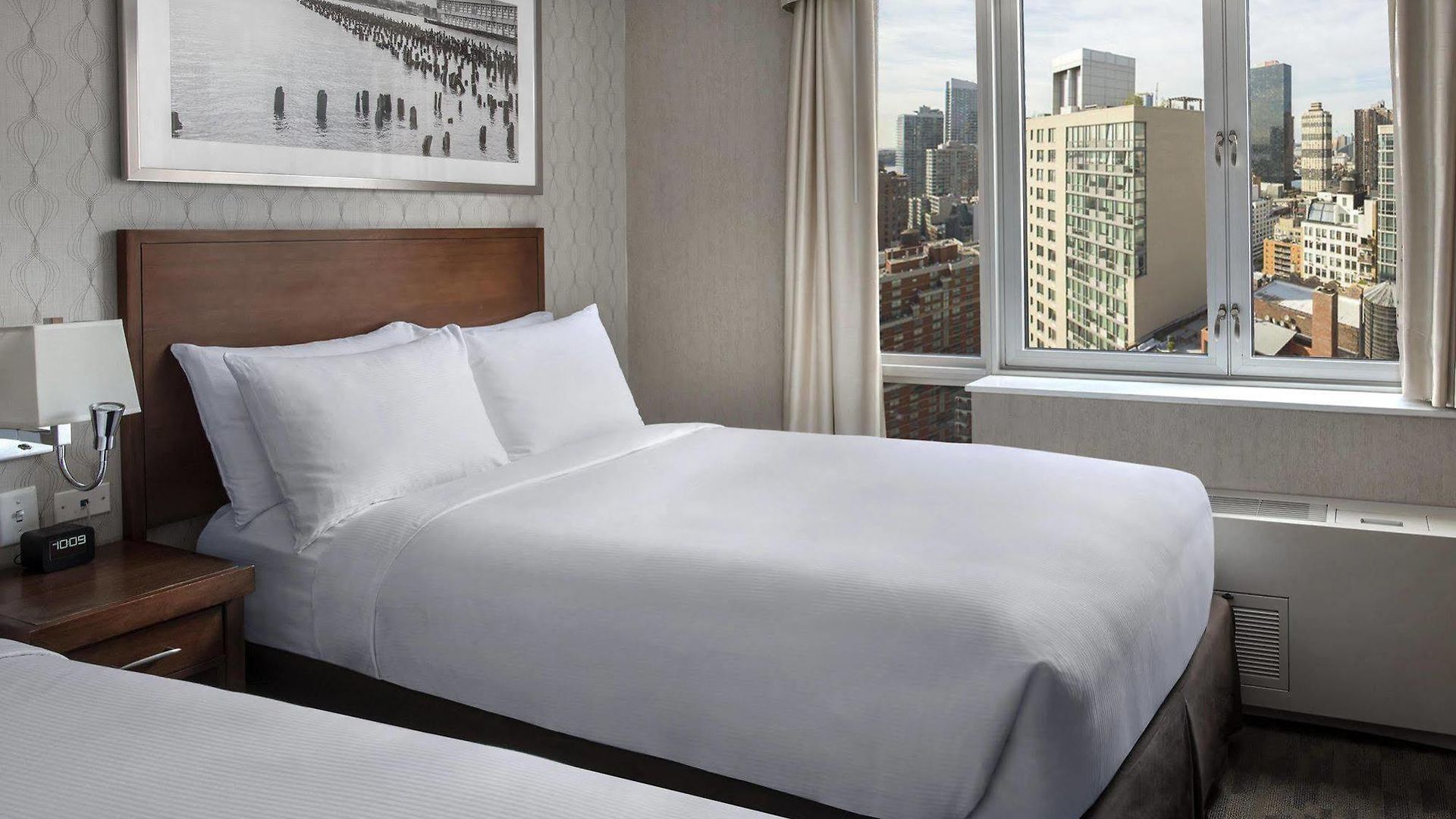 Voco Times Square South By Ihg 4*