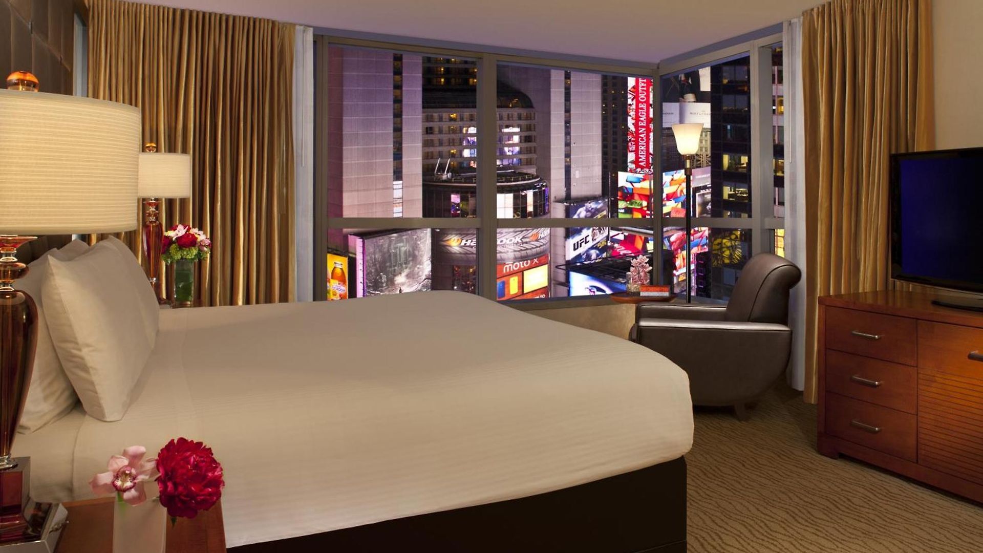 Millennium Broadway Times Square 4*
