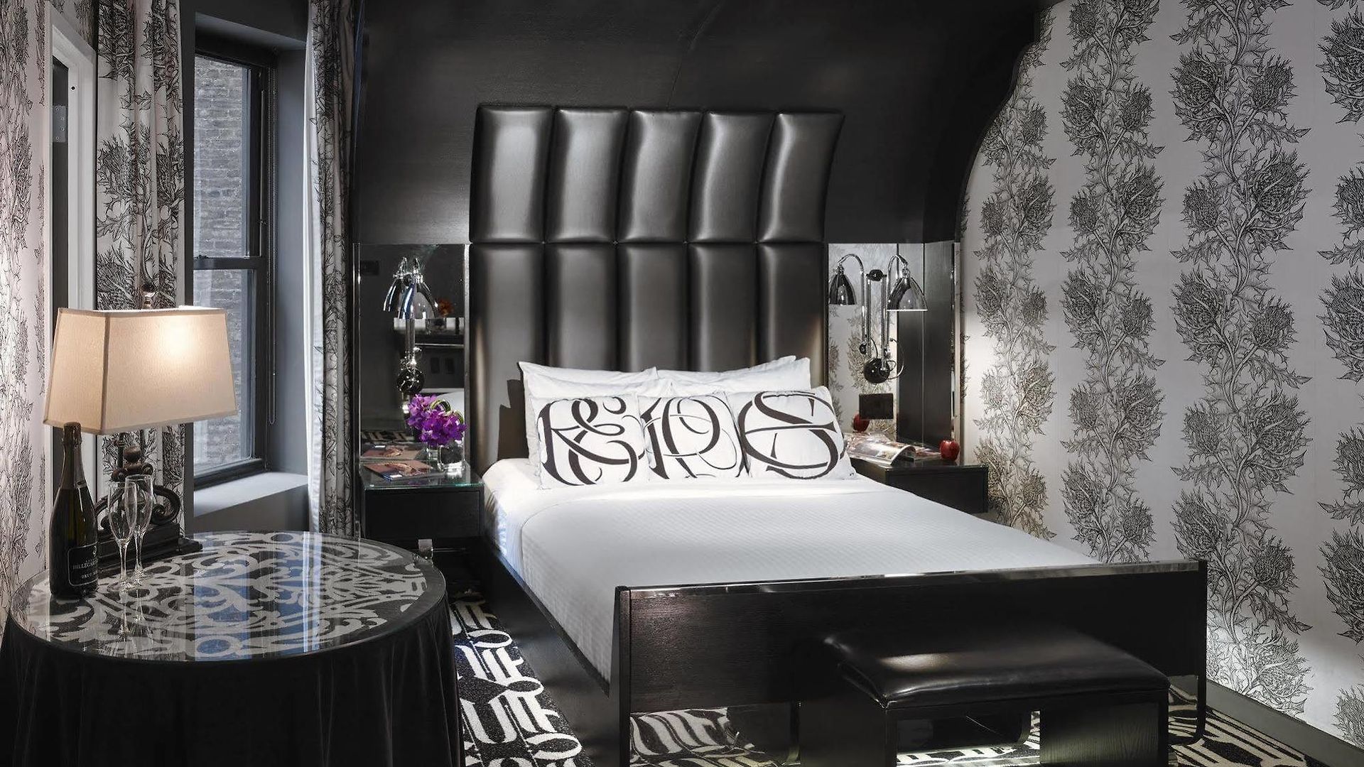 Night By Sb At Times Square Hotel New York