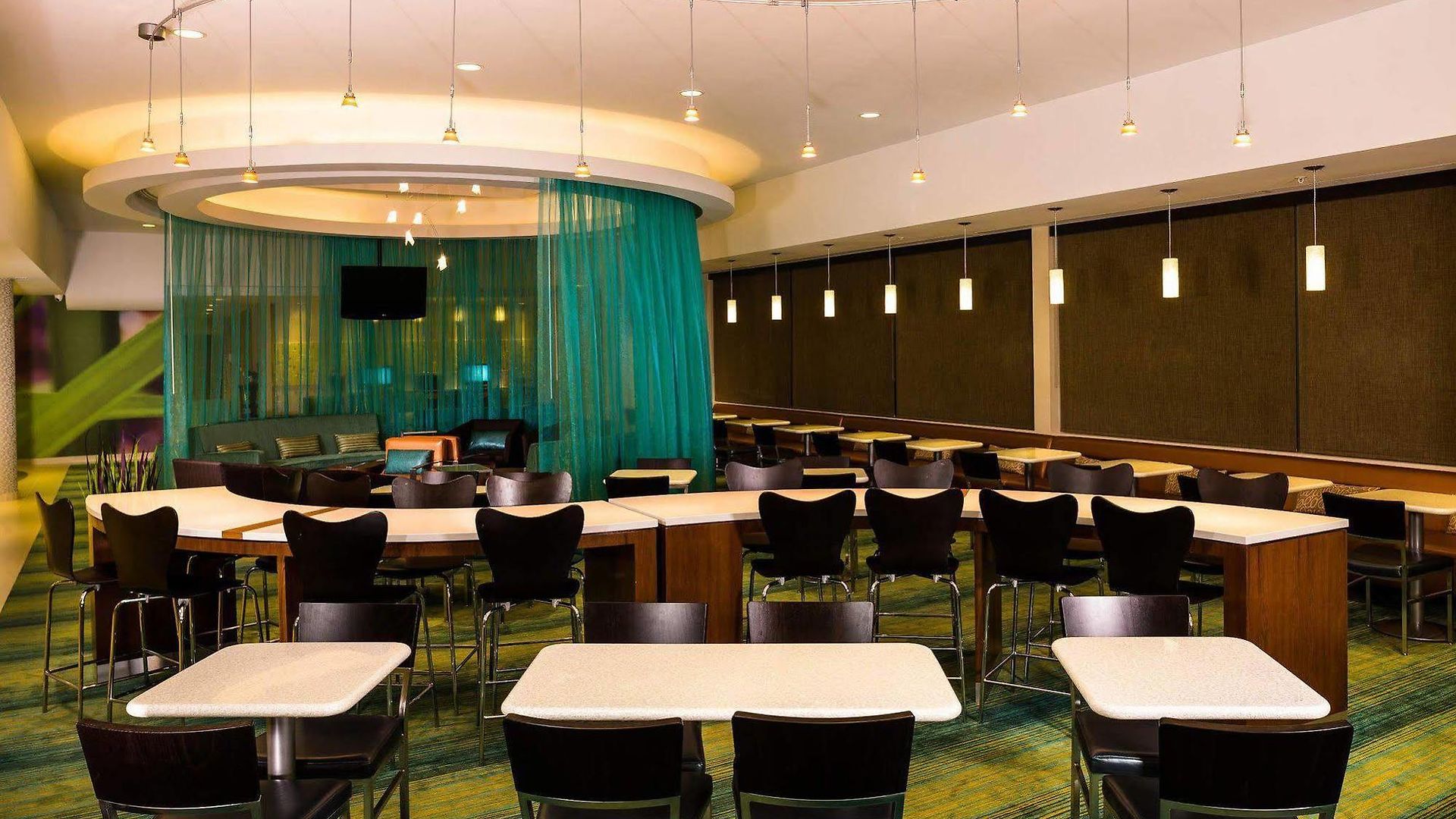 Springhill By Marriott Laguardia Airport Hotel