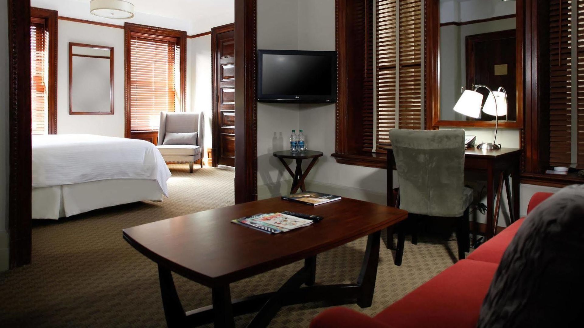 Wales Hotel