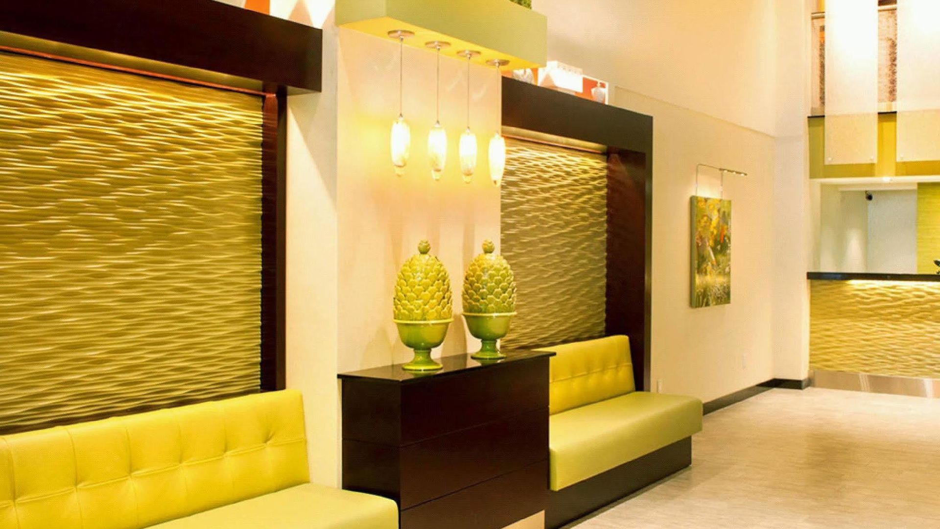 Nyma, The Manhattan 4*