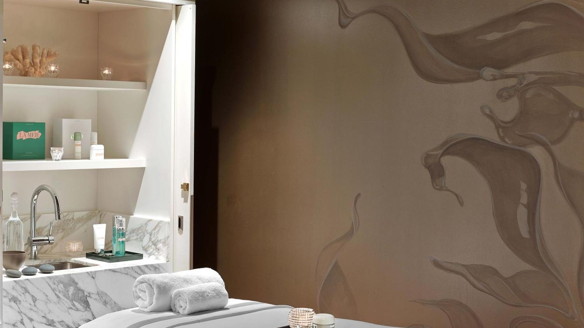 Baccarat And Residences Hotel