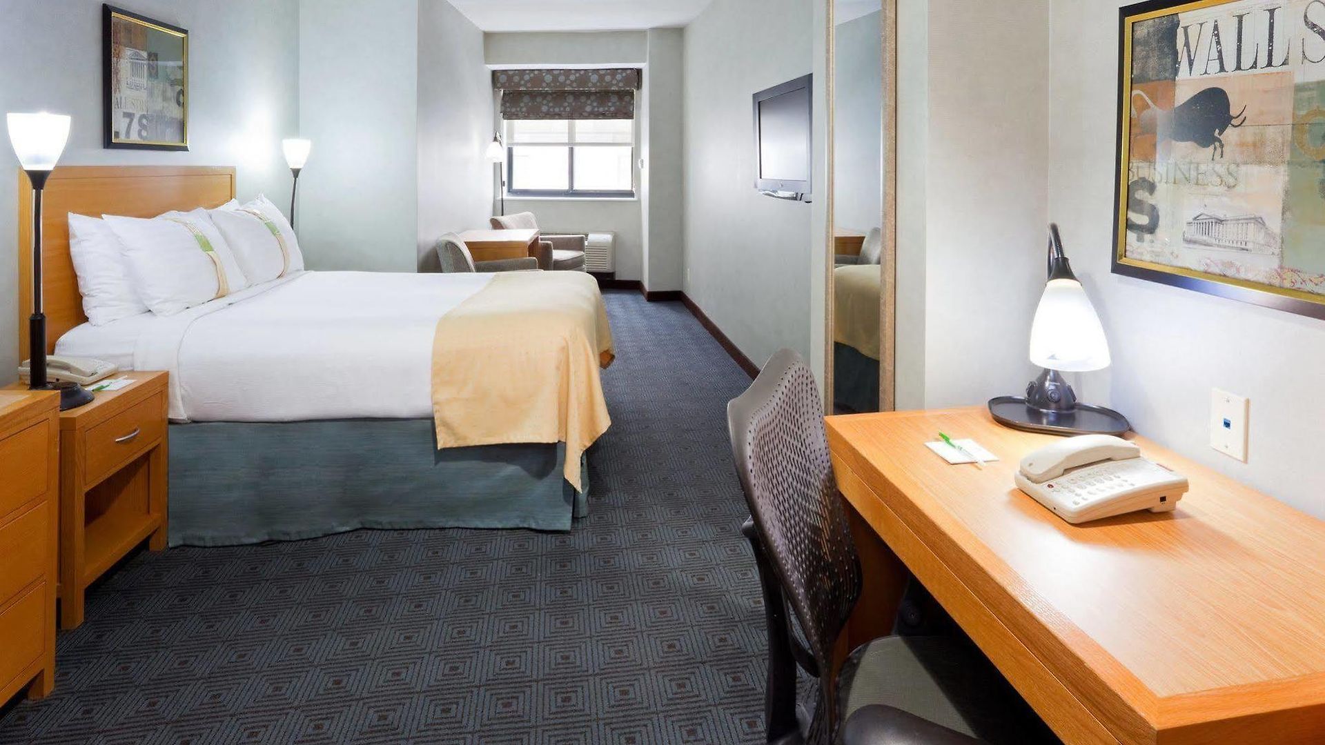 - Street By Ihg New York