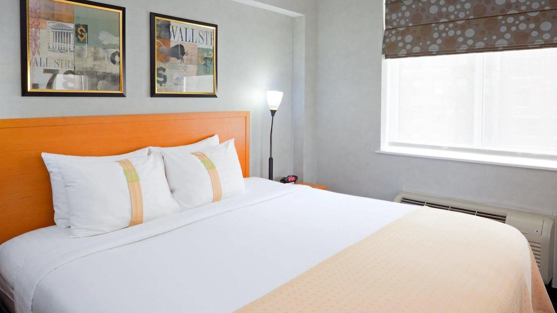 - Street By Ihg New York