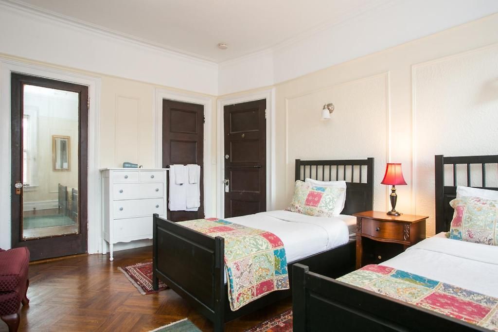 Bed & Breakfast Lefferts Manor New York