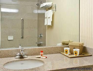 Knights - Jfk Airport Motel