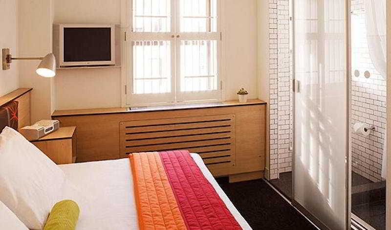 Pod 51 Hotel 3*