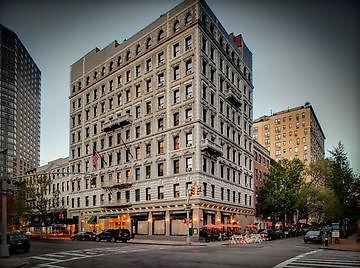 Wales 3* New York