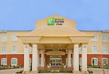 Hotel Country & By Radisson, Staten Island