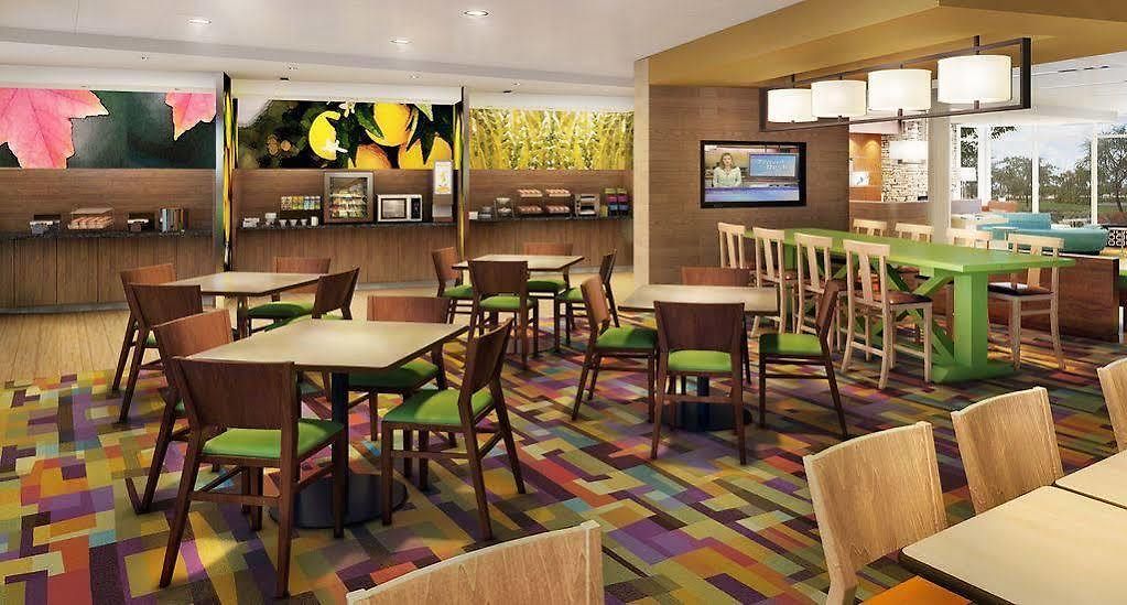 Courtyard By Marriott World Trade Center Area 3*