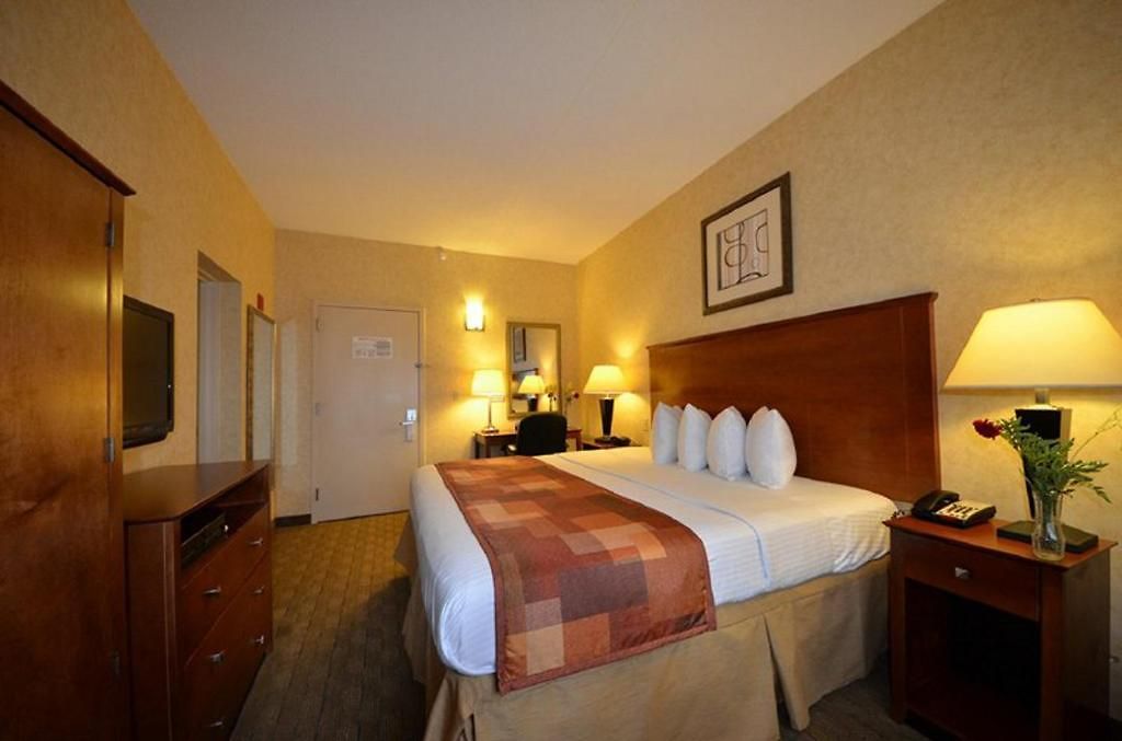 Sheridan Hotel 2*