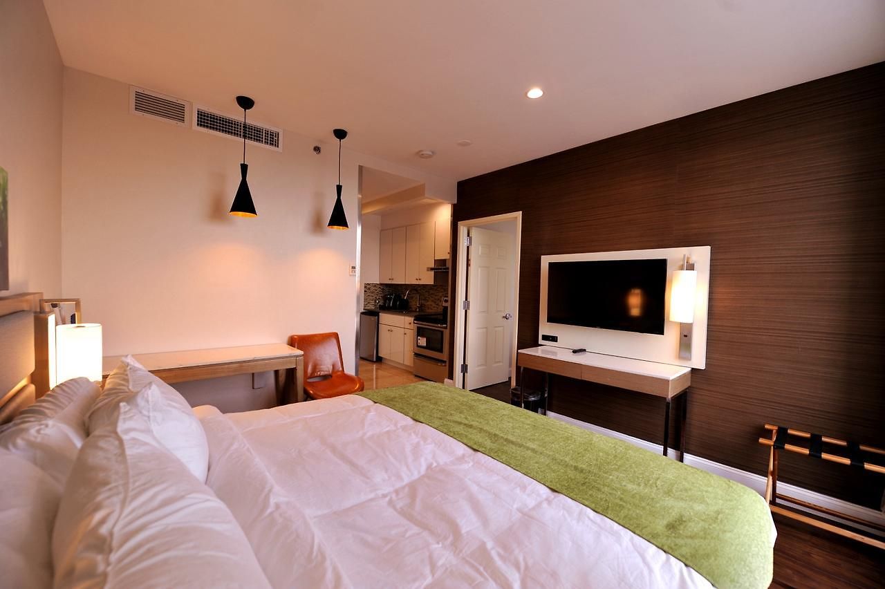 Wyndham Garden Fresh Meadows Flushing Hotel