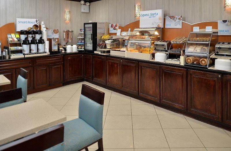 Hotel Express Kennedy Airport, An Ihg