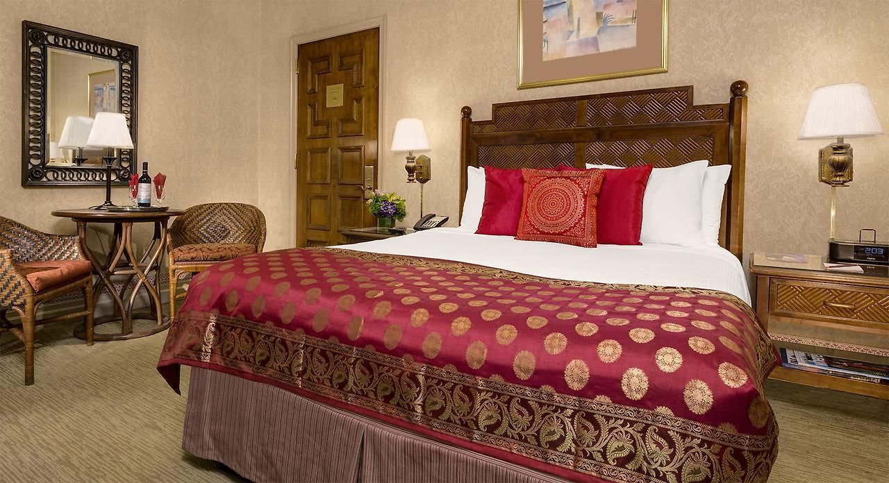 Casablanca By Library Collection 4*