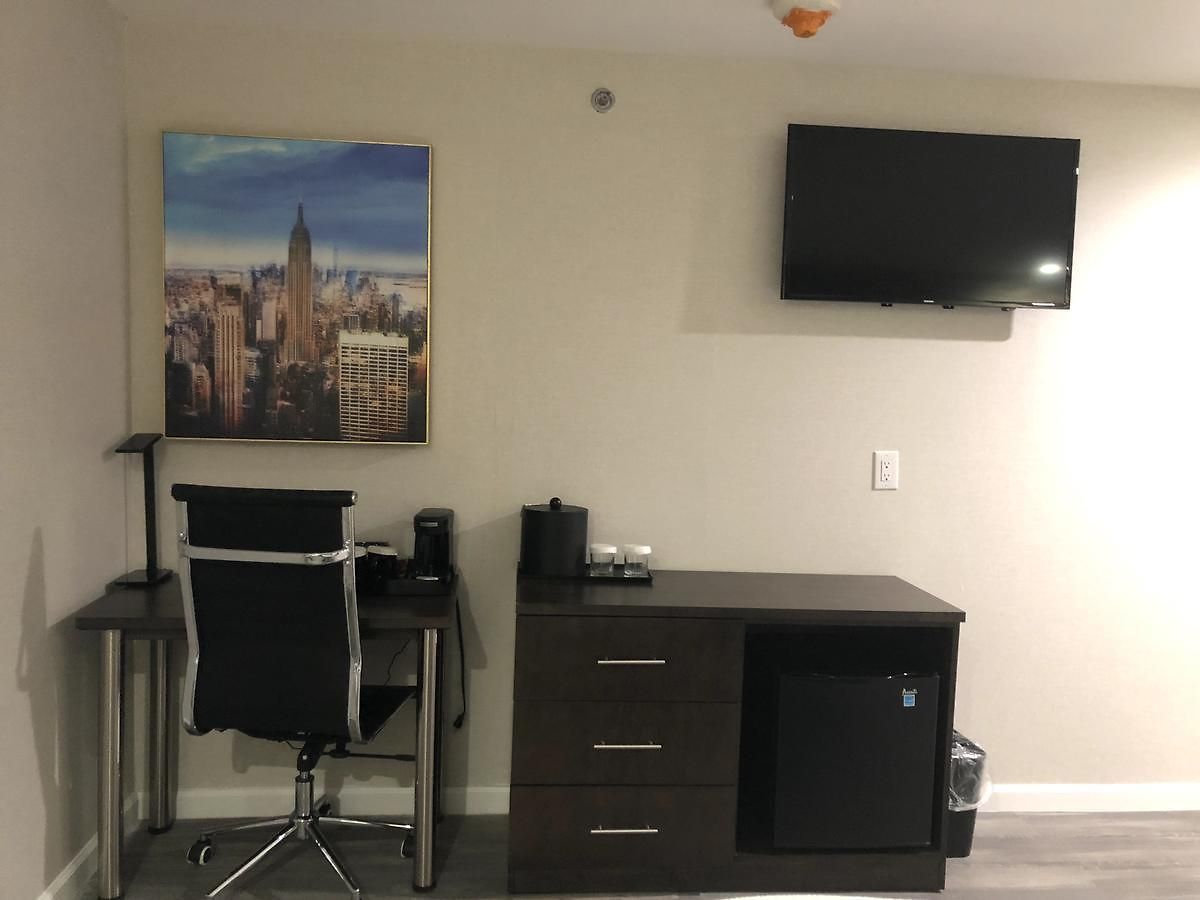 Hotel Nirvana