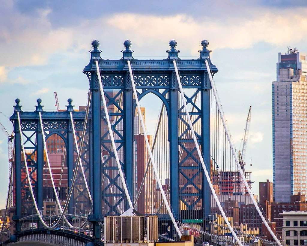 Hotel Comfort Manhattan Bridge 3*