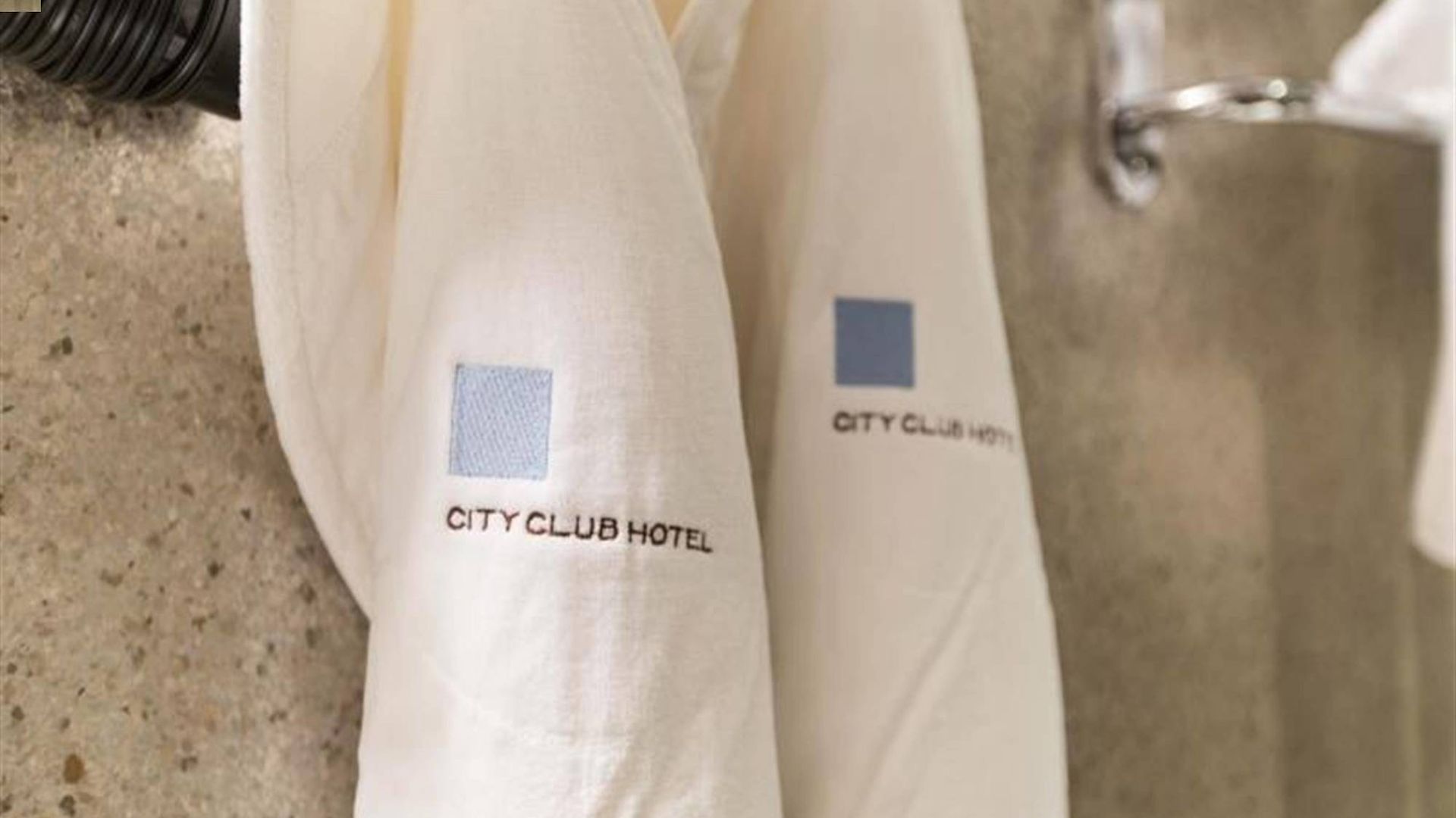 Club Hotel