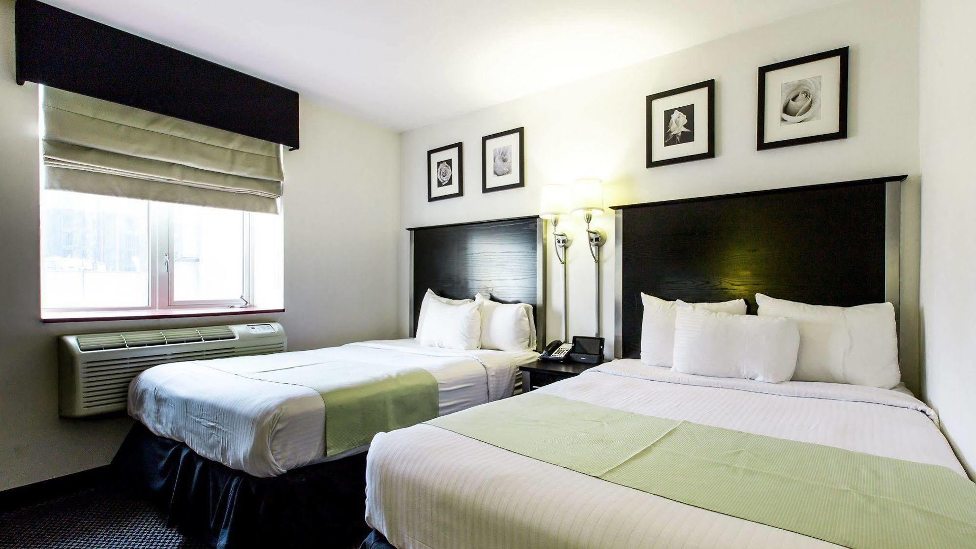 36 Hudson (adults Only)