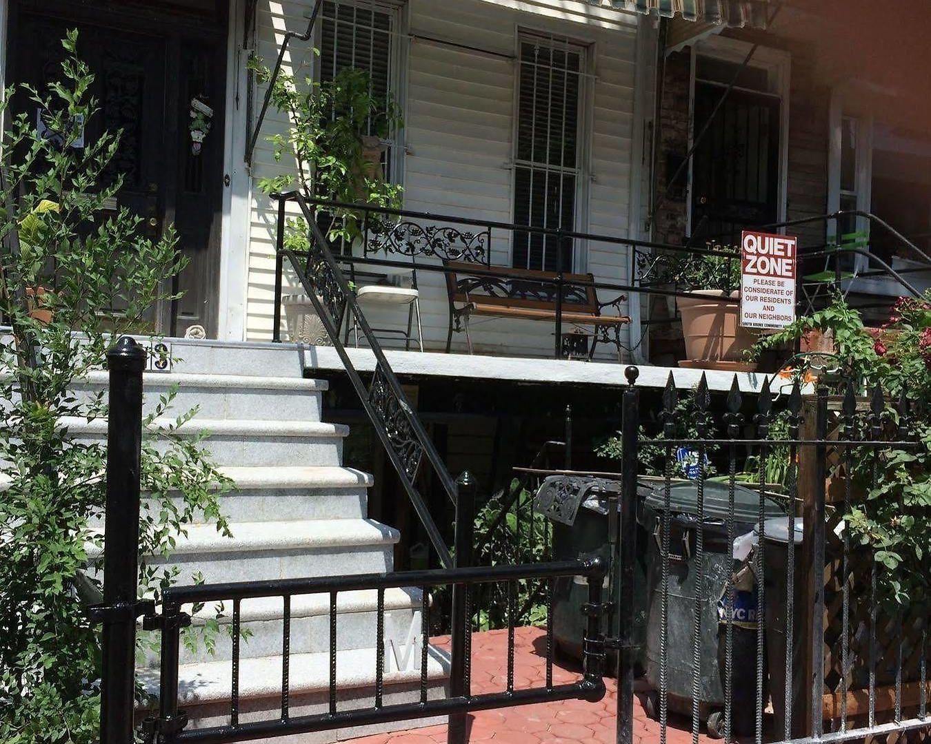 Mi Casa Tu Casa New York
