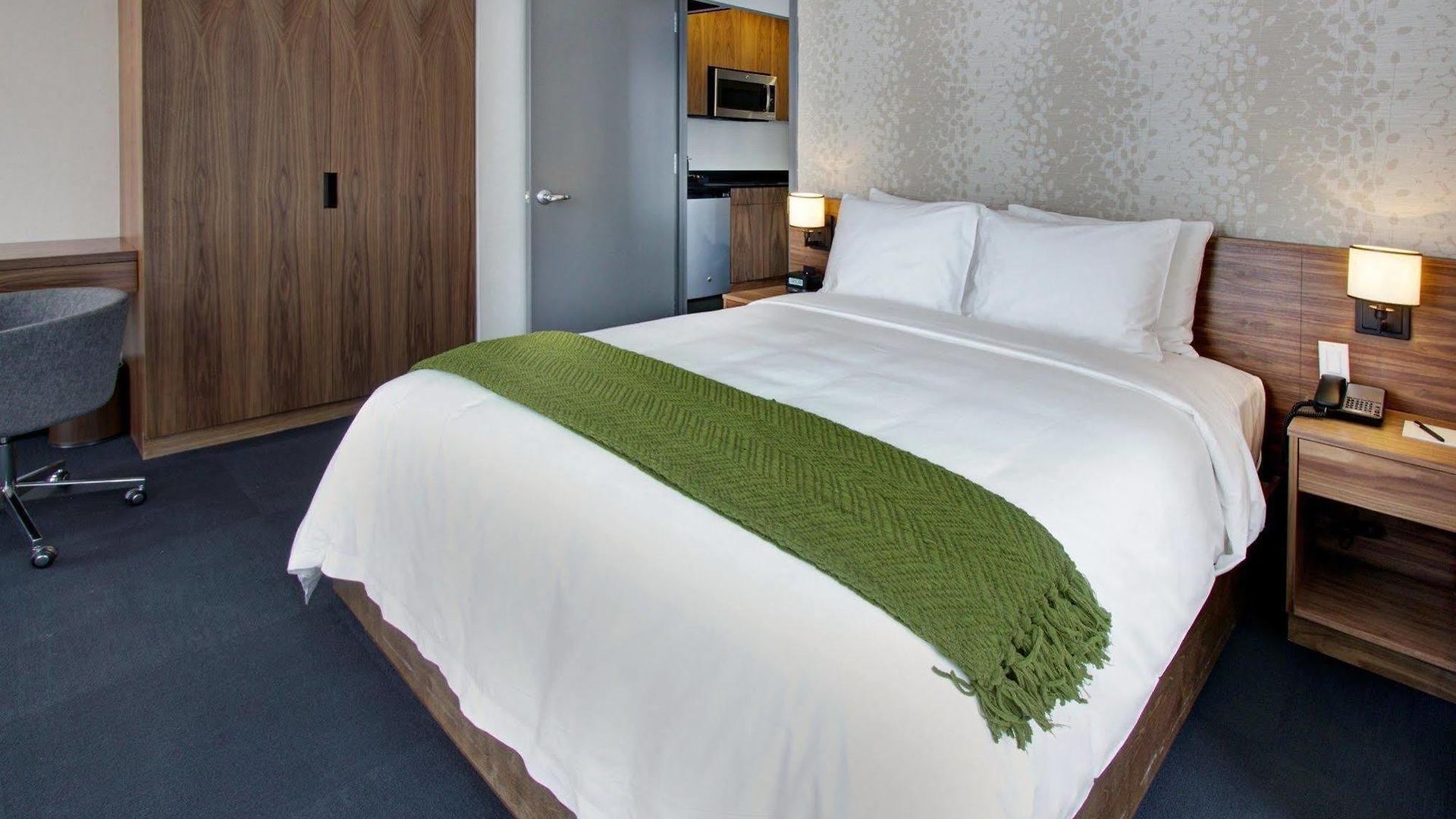 The Parc 3*