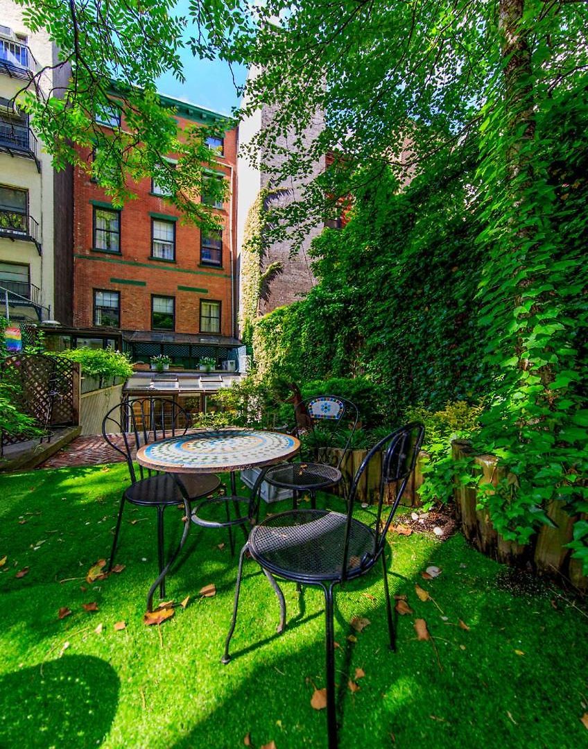Chelsea Pines Hotel 3*