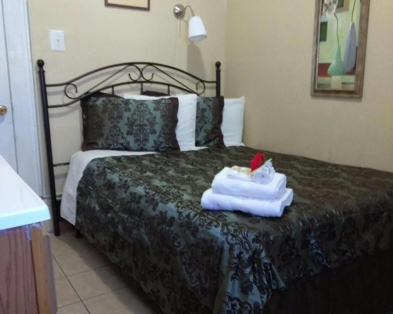 Neptune Hotel
