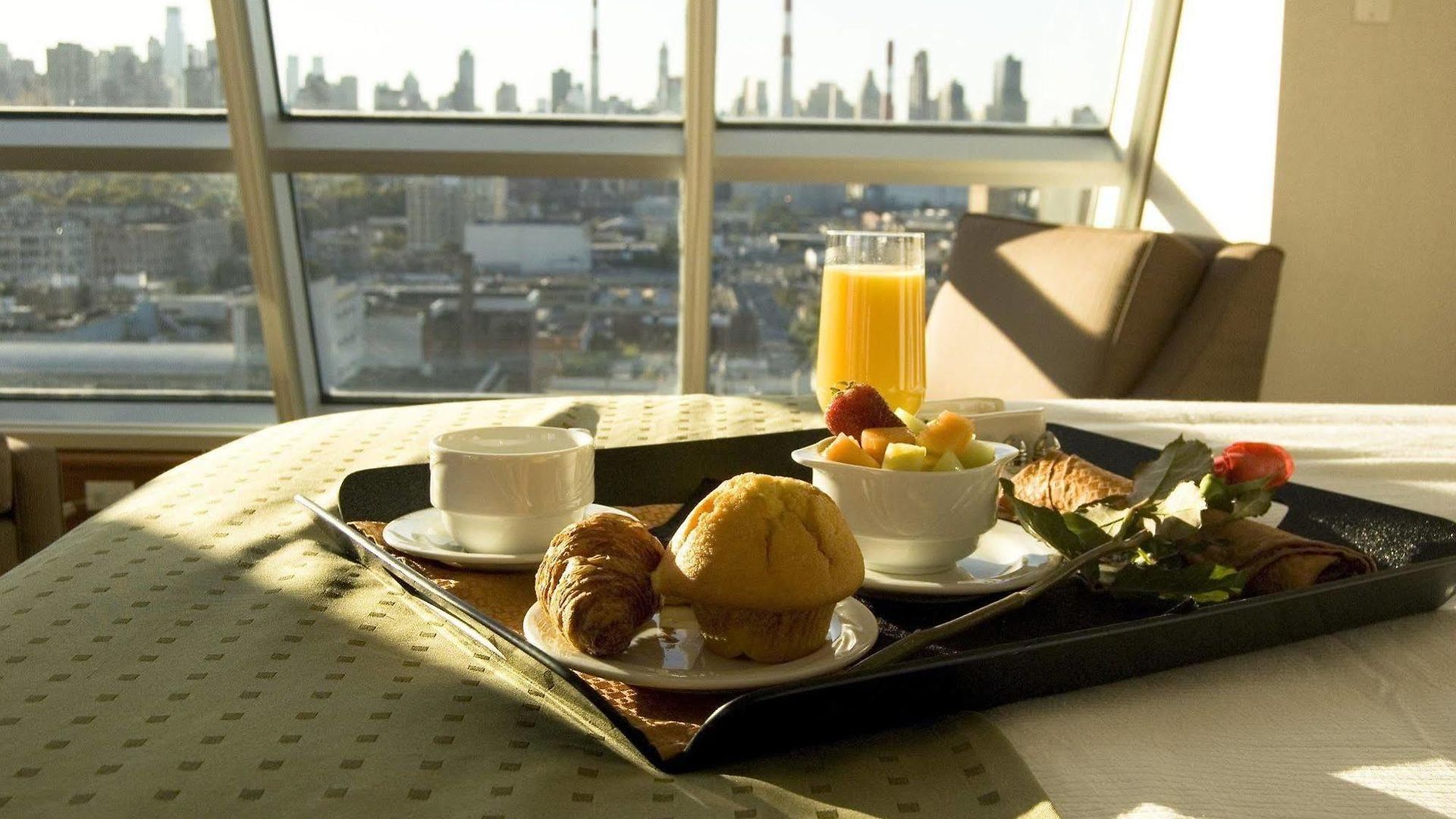 Hotel Lic Manhattan View 3*