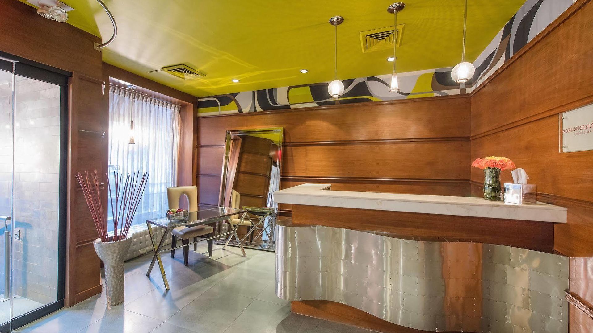 Hotel Moderne 4*