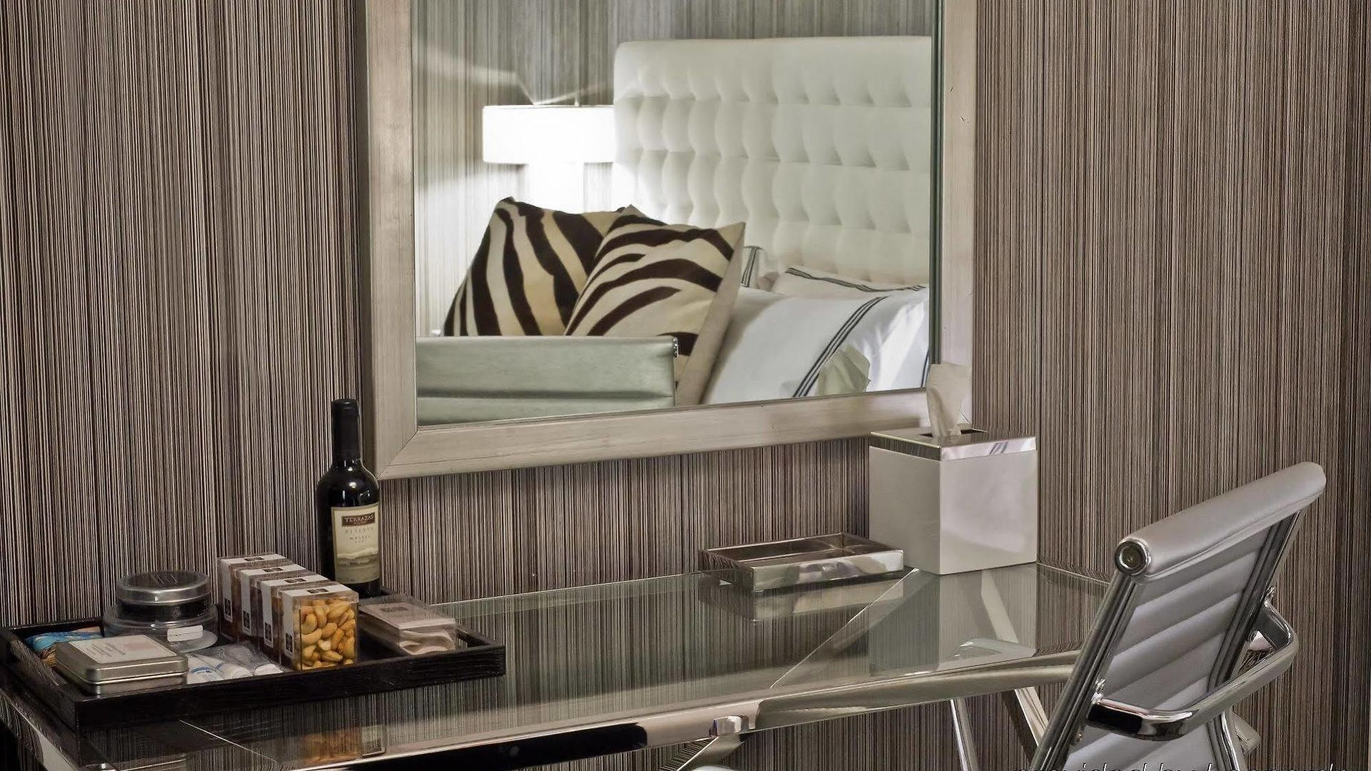 Moderne Hotel 4*