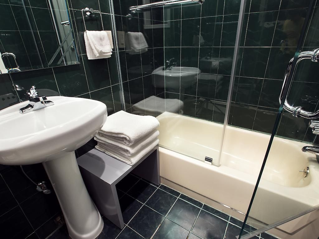Hotel Midtown West 3*