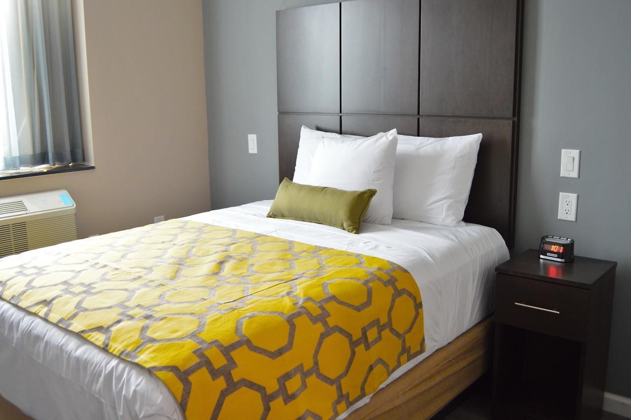 Hotel Voyage 2*