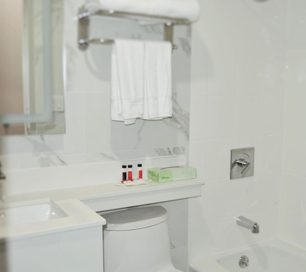 Voyage Hotel 2*