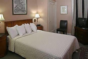Seton 3* New York