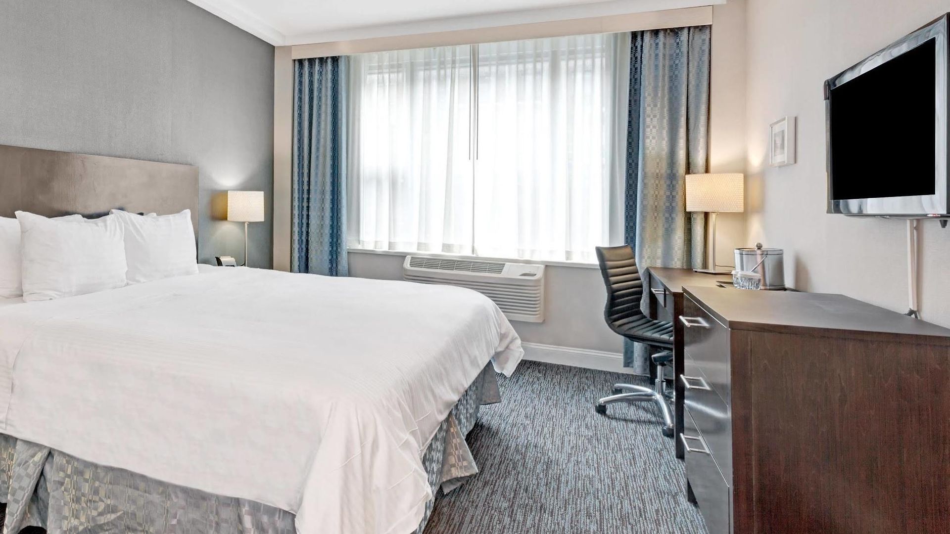 Hotel Wyndham Garden Long Island