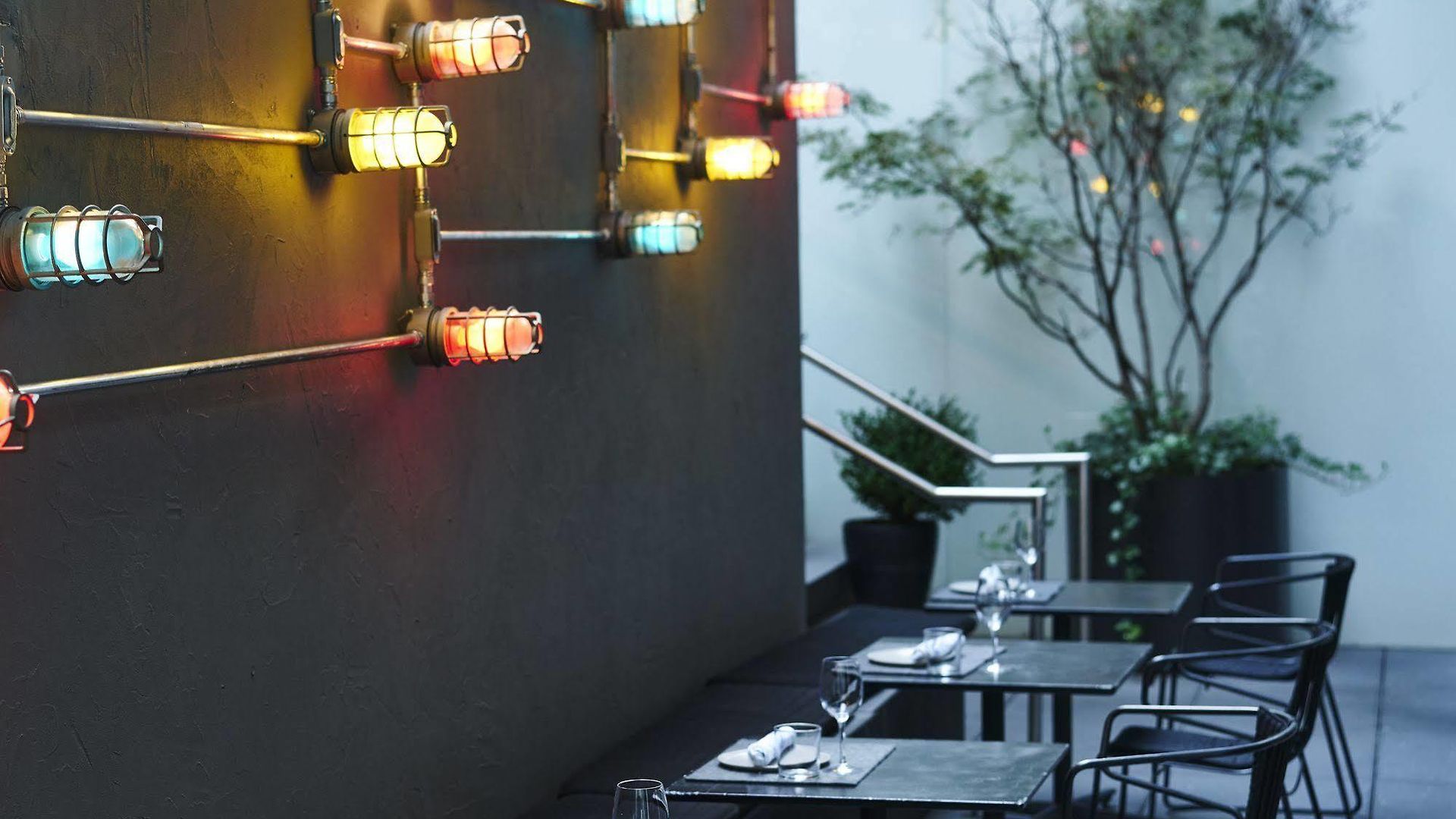 Alameda, Highline Hotel 4*