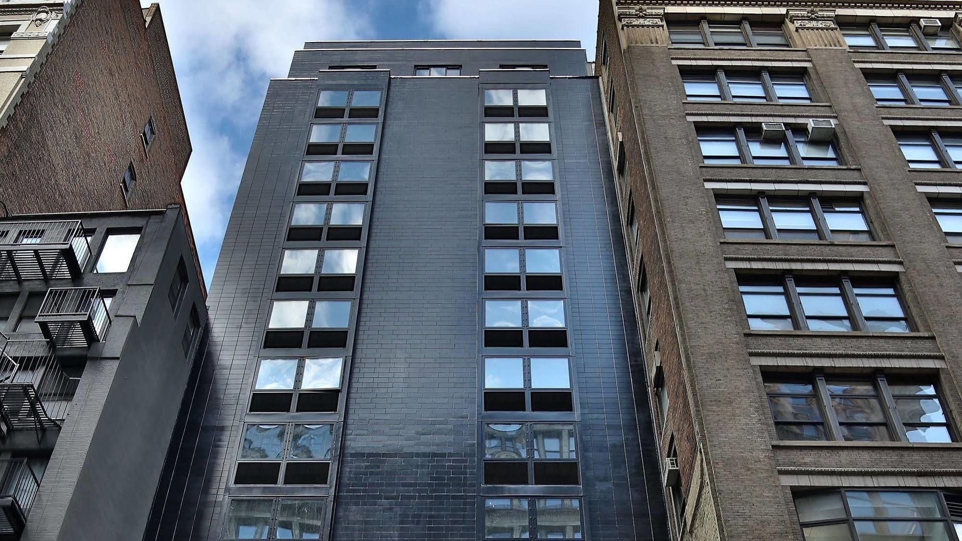 Henri 4* New York