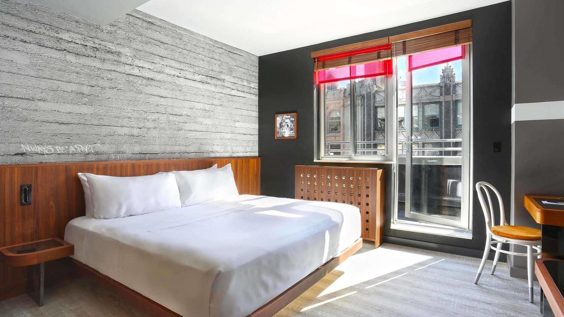 Henri 4* New York