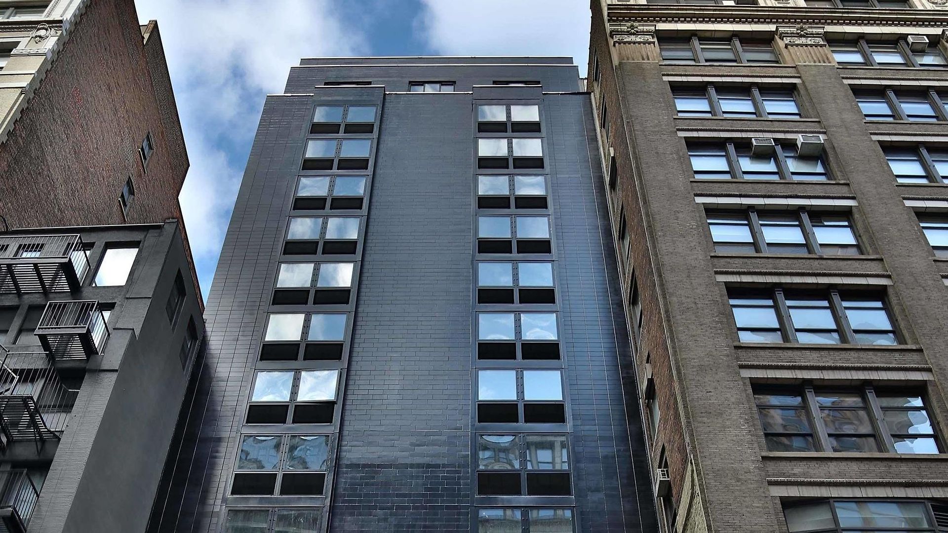 Henri 4* New York