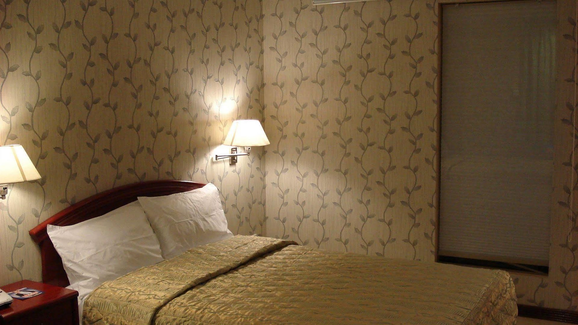 Hotel Knights Brooklyn Sunset Park