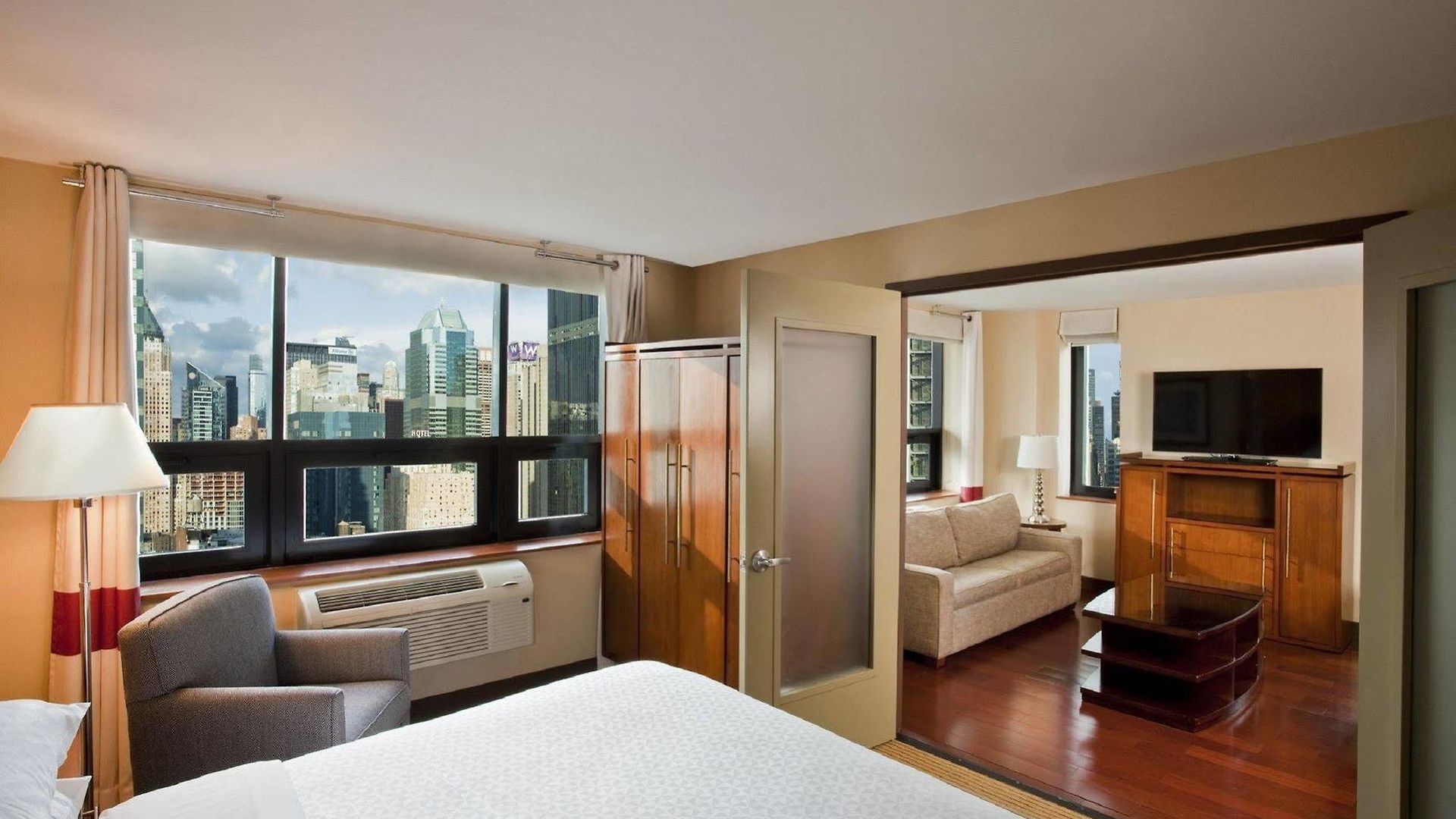 Hotel Four Points By Sheraton Midtown - Times Square 4*